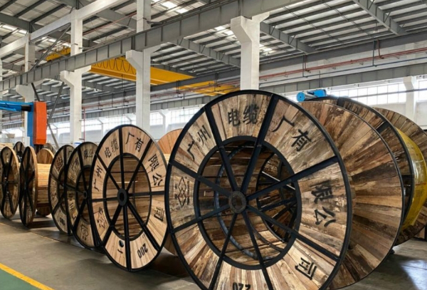 廣州電纜廠共享幾個(gè)對(duì)假冒偽劣電線電纜的識(shí)別方法.jpg 廣州電纜廠共享幾個(gè)對(duì)假冒偽劣電線電纜的識(shí)別方法.jpg